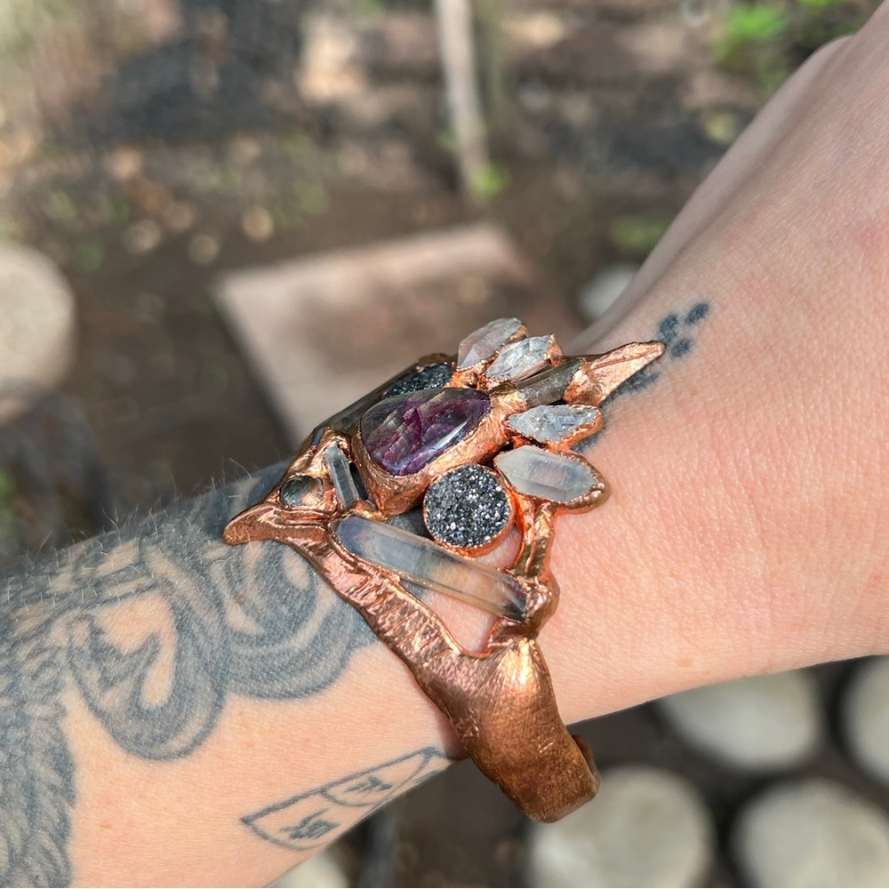 Handmade Copper Natural Gemstone Healing Bracelet with Labradorite etc. - Picture 6 of 7